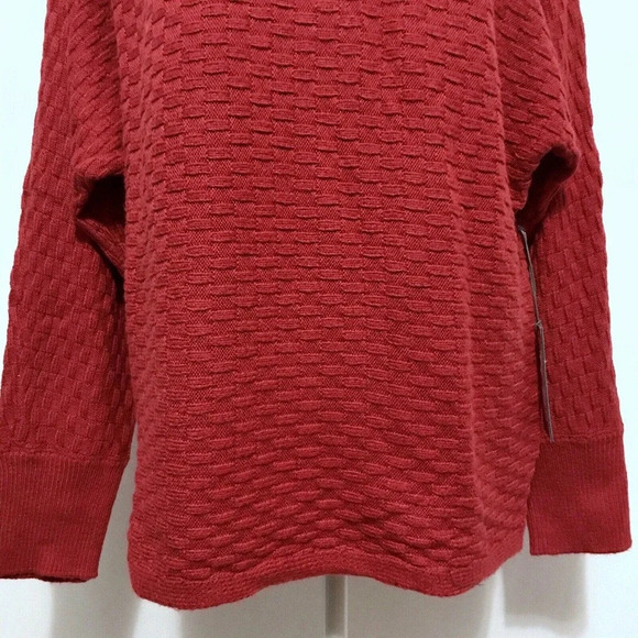 Vince Camuto NWT Dollman Sweater Women M - Picture 4 of 8